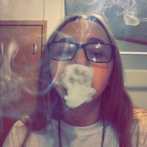 Meet your Posher, Cora